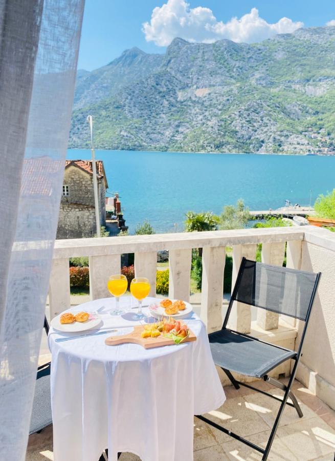 Villa Blanca Risan Eksteriør bilde