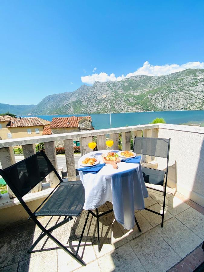 Villa Blanca Risan Eksteriør bilde