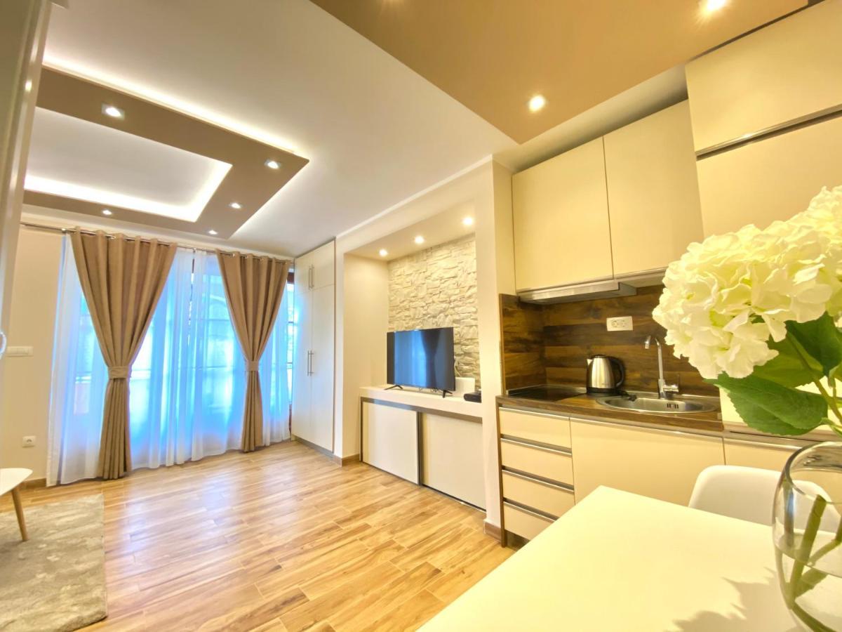 Villa Blanca Risan Eksteriør bilde
