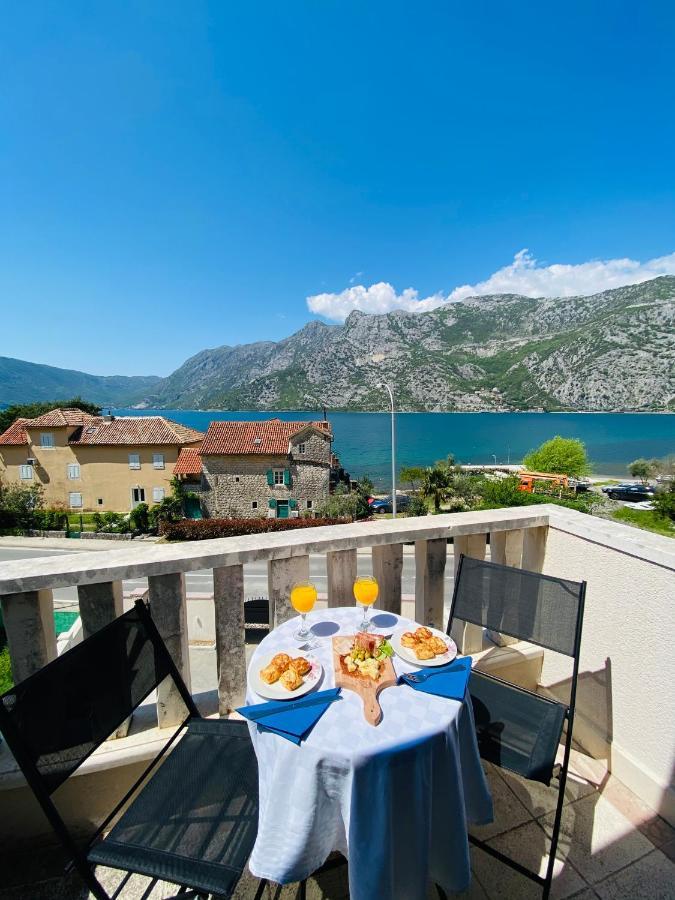 Villa Blanca Risan Eksteriør bilde
