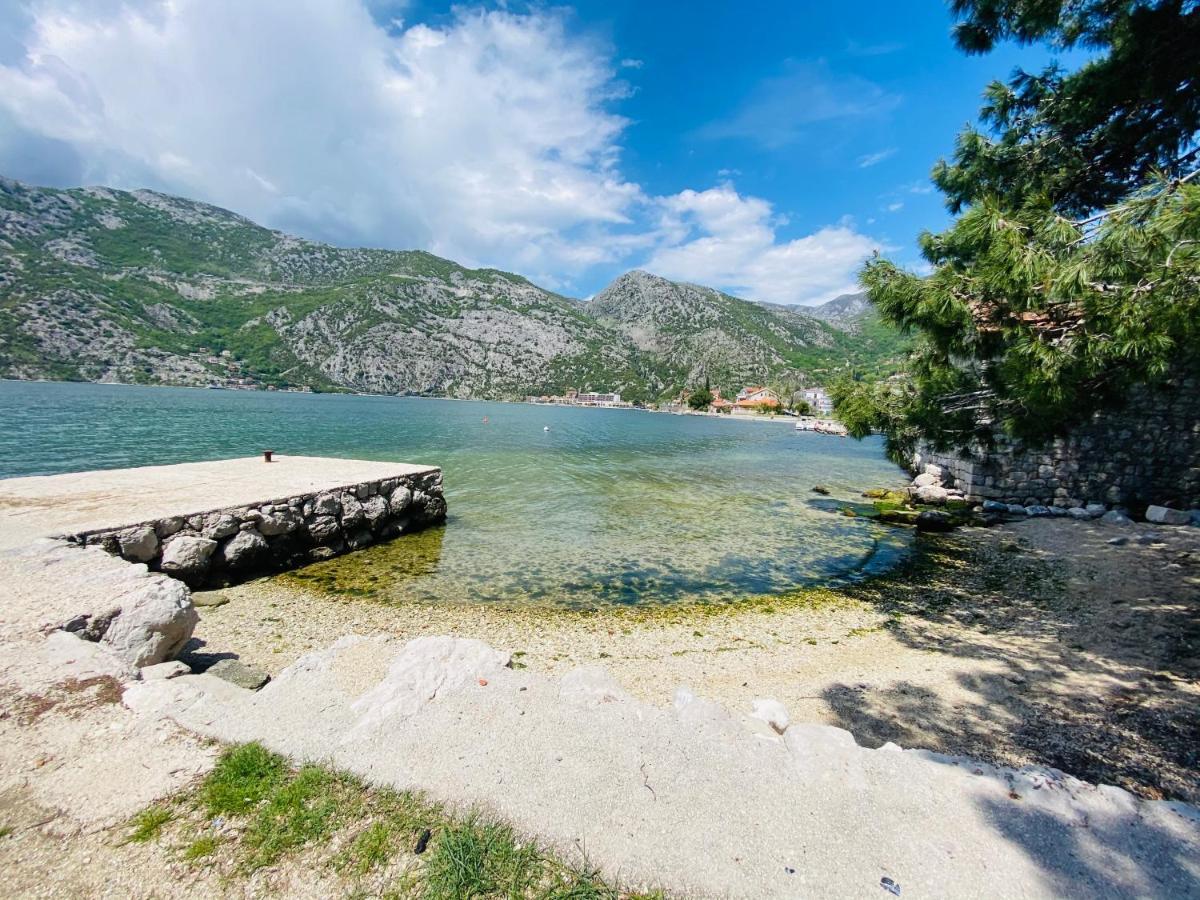 Villa Blanca Risan Eksteriør bilde